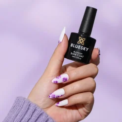 Bluesky Kynsimeikit Ja Kynsienhoito<Blossom Base UV-LED kovetteinen geelilakka 10 ml
