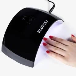 Bluesky Kynsimeikit Ja Kynsienhoito<24W LED-lamppu