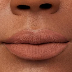 BUXOM Huulimeikit<Full On Plumping Lipstick mattahuulipuna 3,5ml