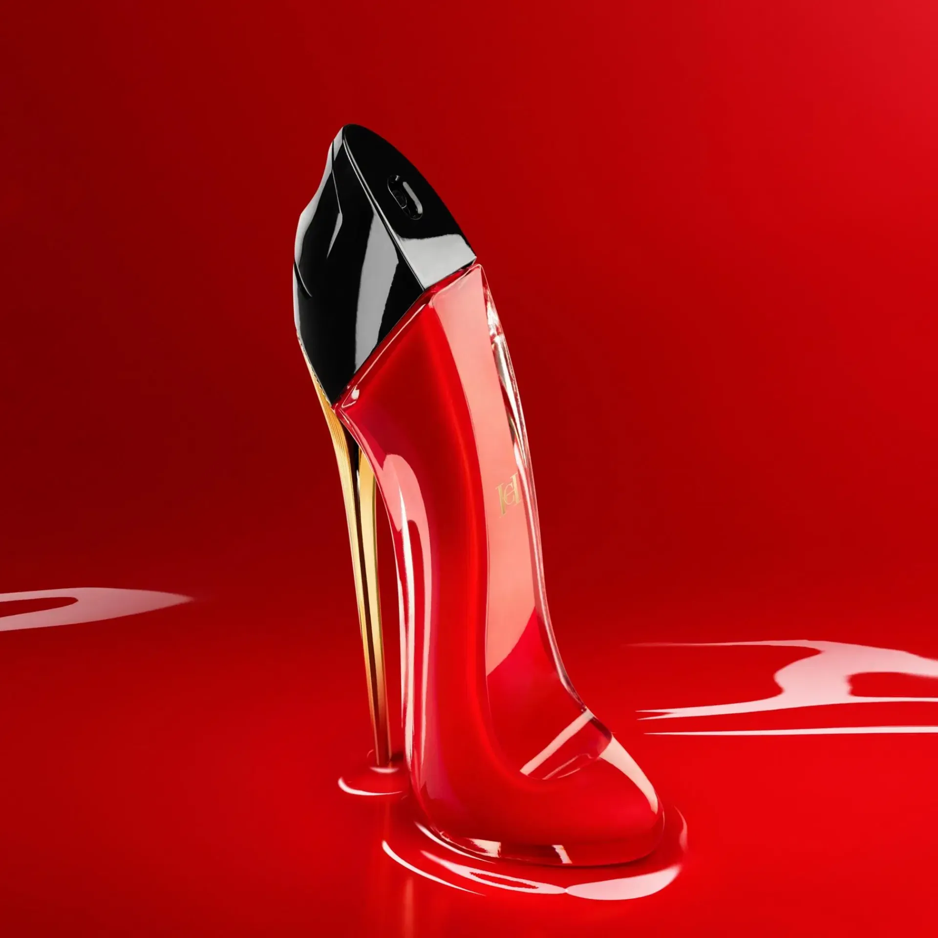 Carolina Herrera Hajuvedet<Carolina Hererra Very Good Girl EdP tuoksu 30 ml