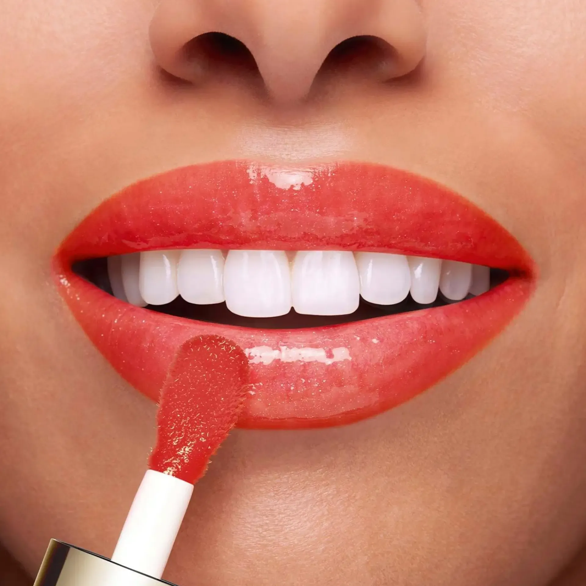 Clarins Huulimeikit<Lip Comfort Oil huuliöljy 7 ml
