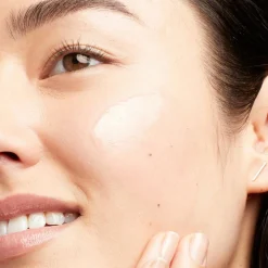 Clinique Ihonhoidon Tehoaineet|Kasvojenhoito<All About Eyes Rich silmänympärysvoide 15 ml