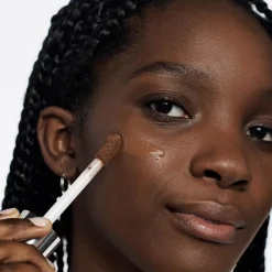 Clinique Hajusteettomat Meikit|Kasvomeikit<Beyond Perfecting Foundation + Concealer meikkivoide 30 ml