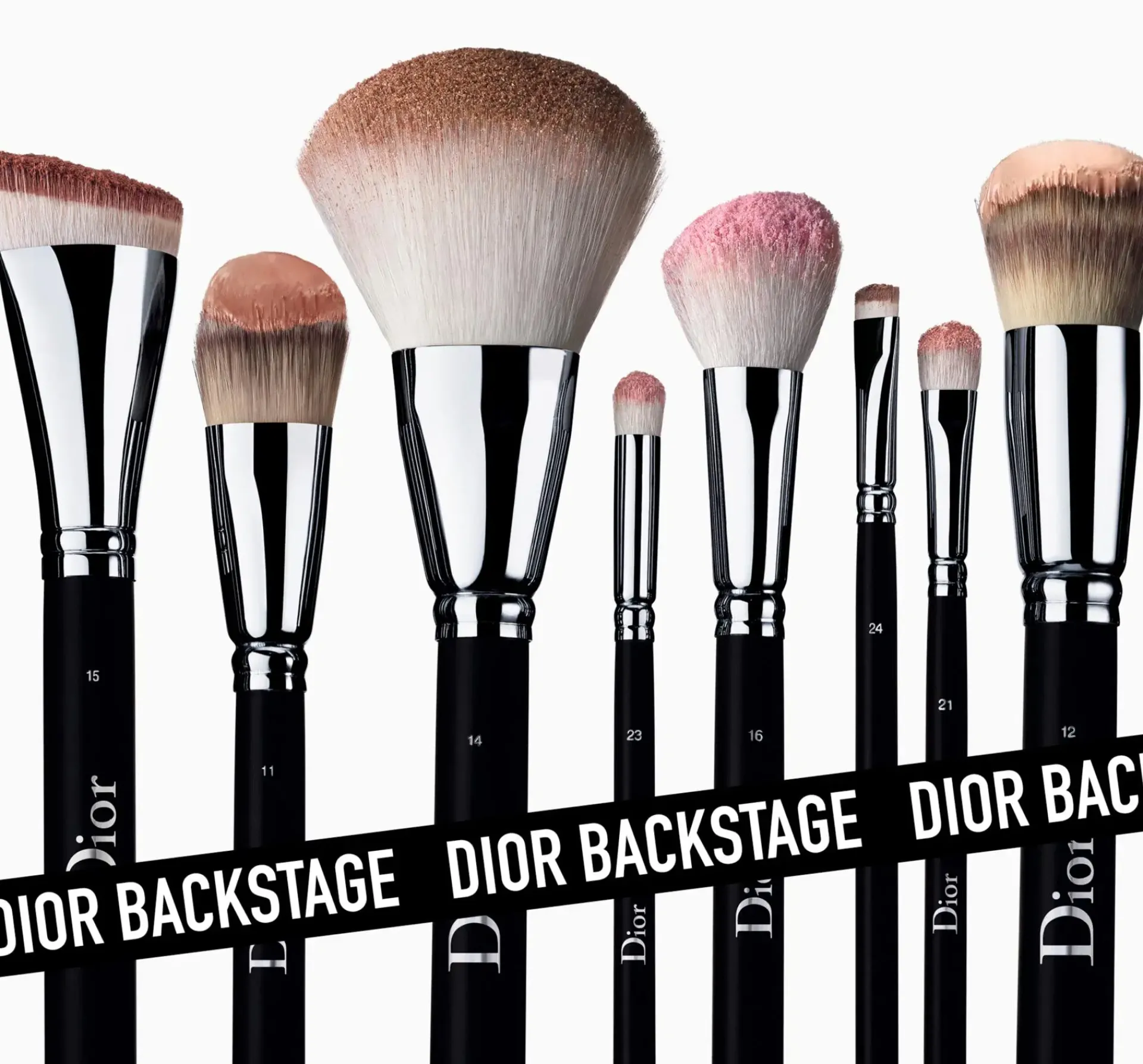 DIOR Meikkisiveltimet Ja -Välineet<BACKSTAGE Powder Brush N14 puuterisivellin