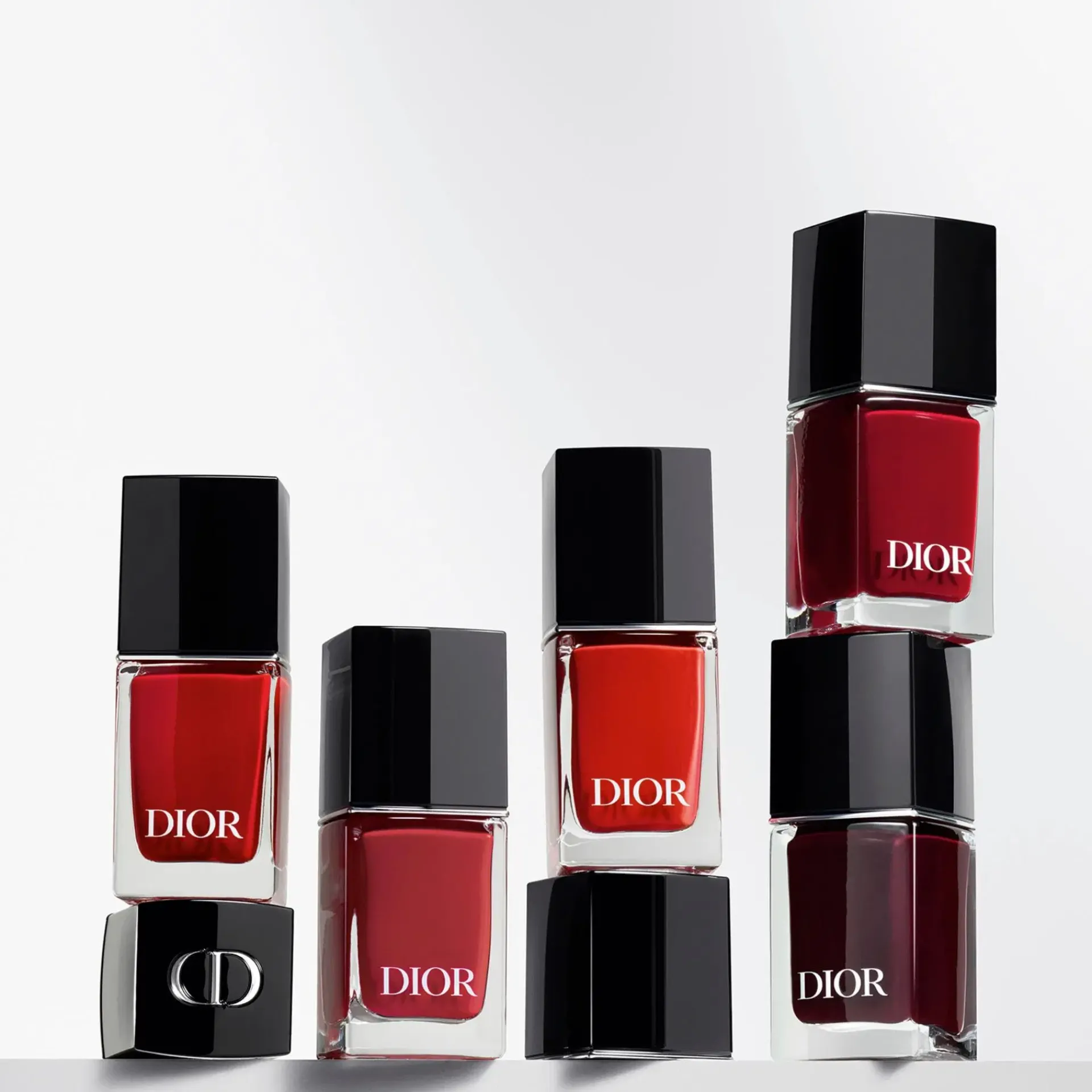 DIOR Kynsimeikit Ja Kynsienhoito<Vernis Nail Polish with Gel Effect and Couture Color kynsilakka 10 ml