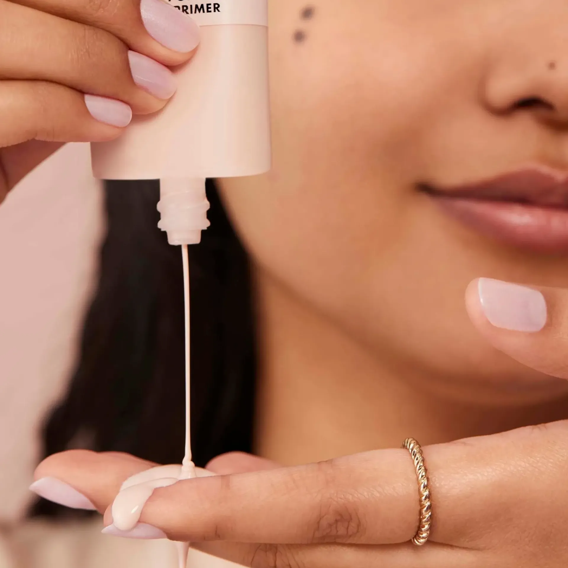 e.l.f. Kasvomeikit<e.lf. cosmetics Liquid Poreless Putty Primer meikinpohjustusvoide 28 ml