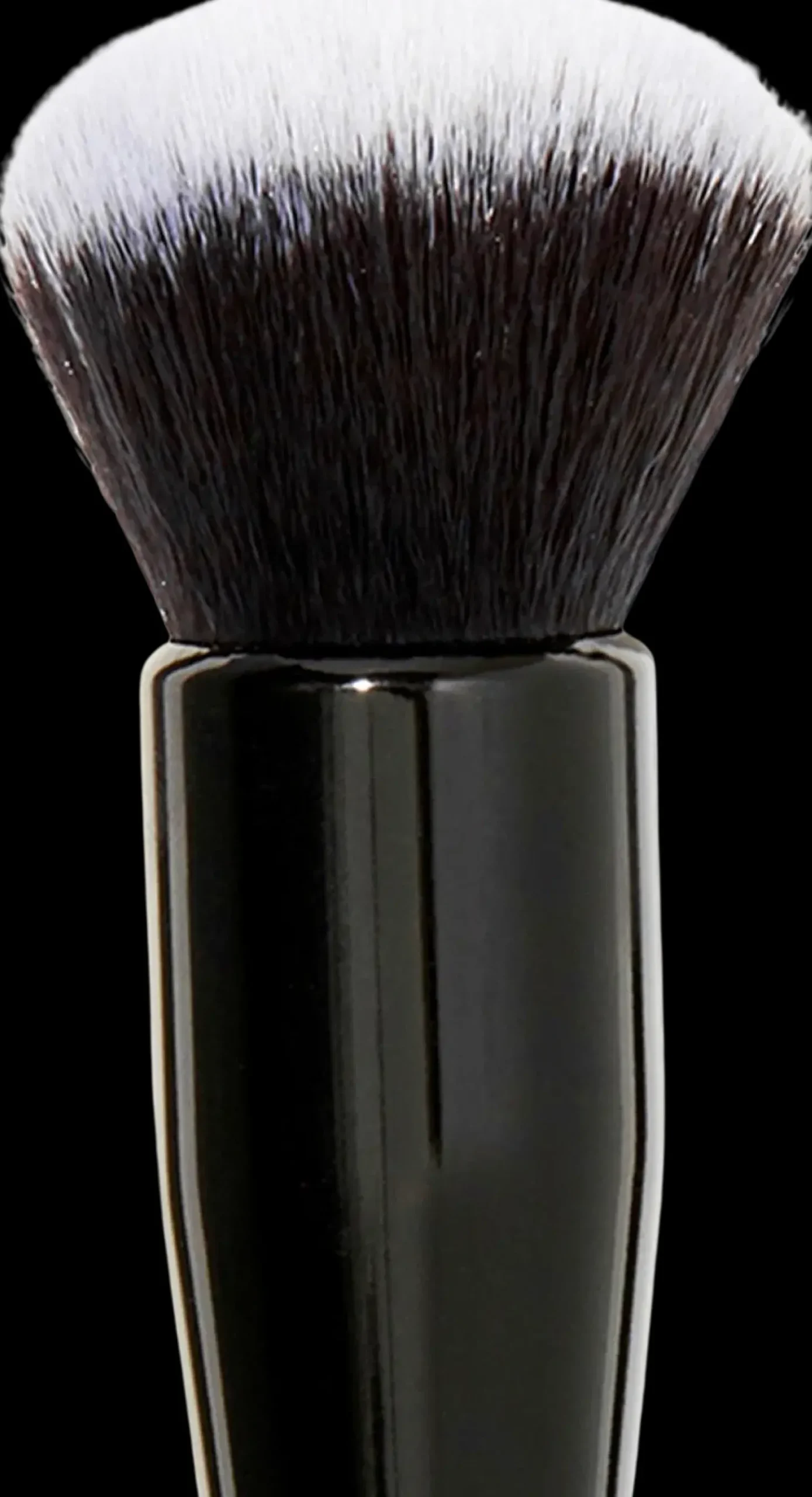 e.l.f. Meikkisiveltimet Ja -Välineet<cosmetics Ultimate Blending Brush meikkivoidesivellin