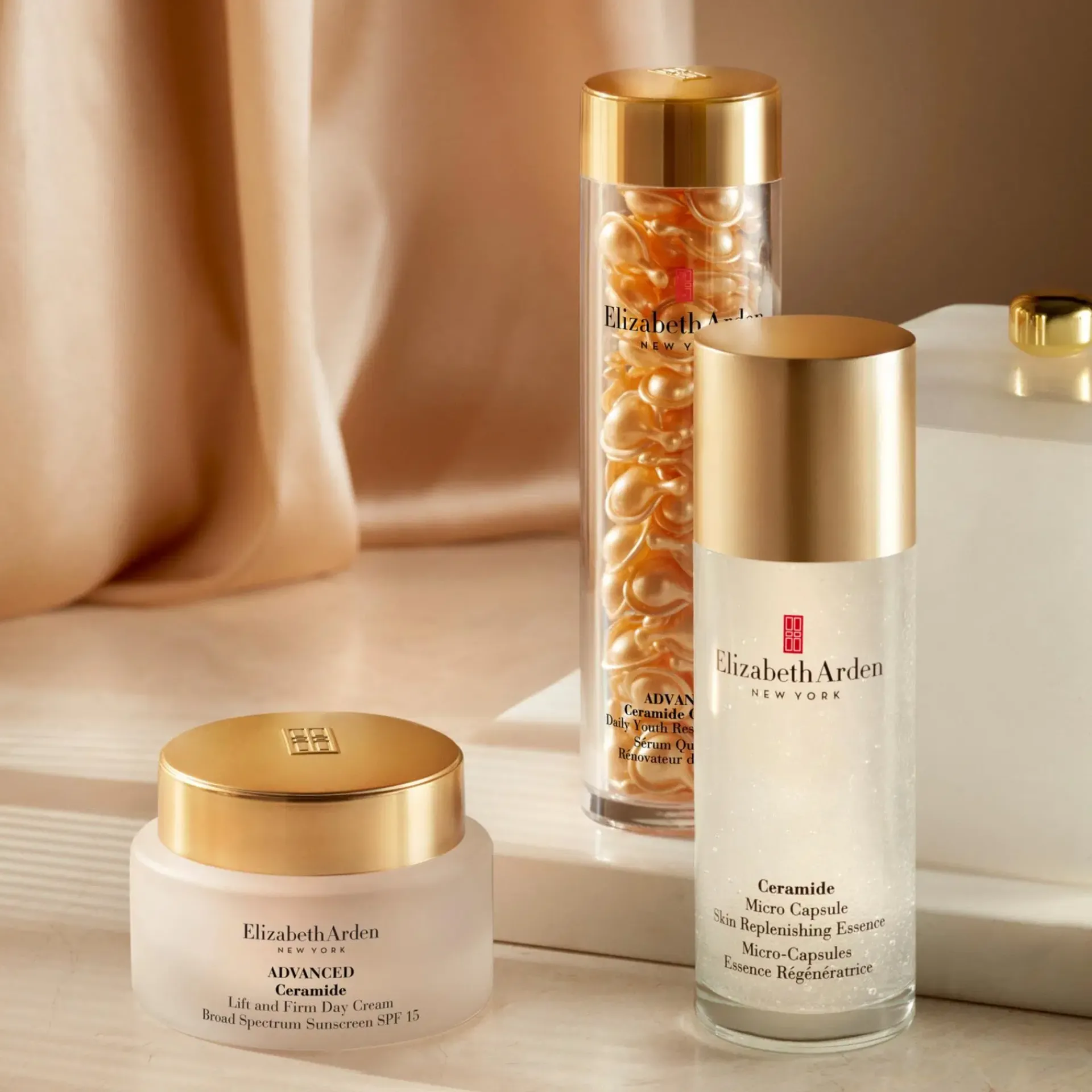 Elizabeth Arden Kasvojenhoito<Ceramide Micro Capsule Essence keramidiuute 90 ml