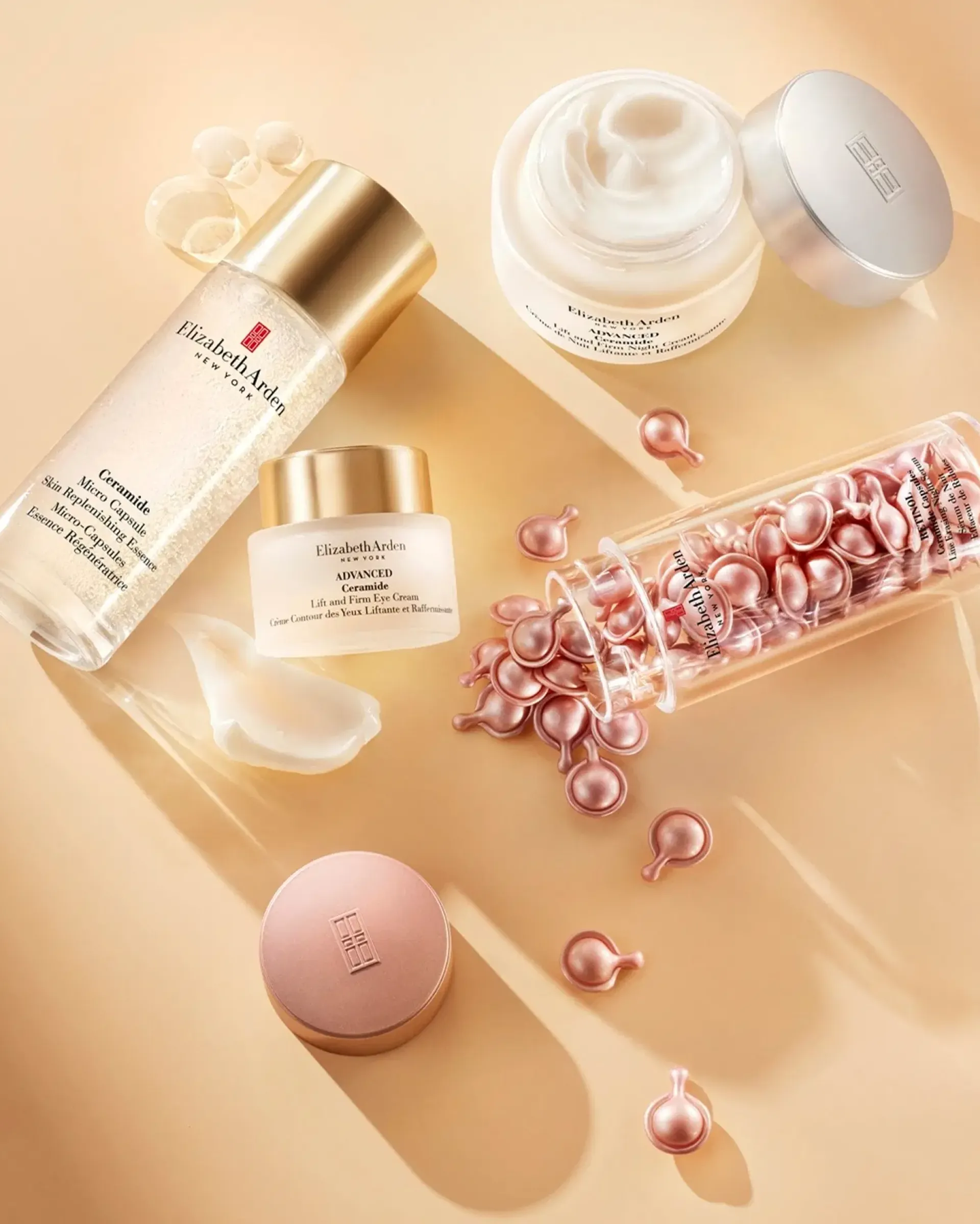 Elizabeth Arden Kasvojenhoito<Ceramide Lift & Firm Eye Cream silmänympärysvoide 15 ml