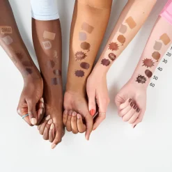 Essence Kasvomeikit<baby got bronze bronzing stick aurinkopuuteripuikko 5,5 g 10 Cinnamon Spice