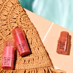 Essence Kasvomeikit<baby got bronze bronzing stick aurinkopuuteripuikko 5,5 g 10 Cinnamon Spice