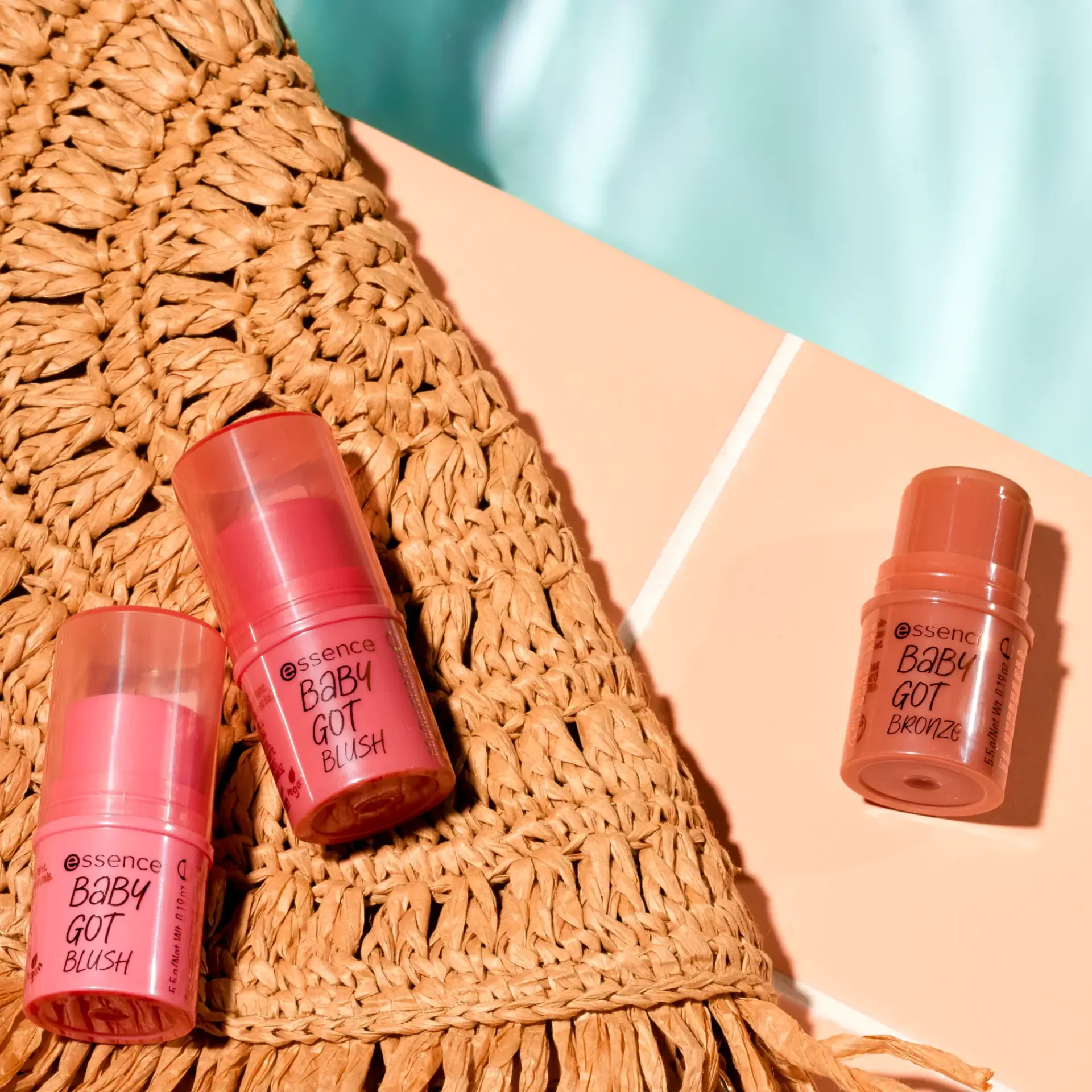 Essence Kasvomeikit<baby got bronze bronzing stick aurinkopuuteripuikko 5,5 g 10 Cinnamon Spice
