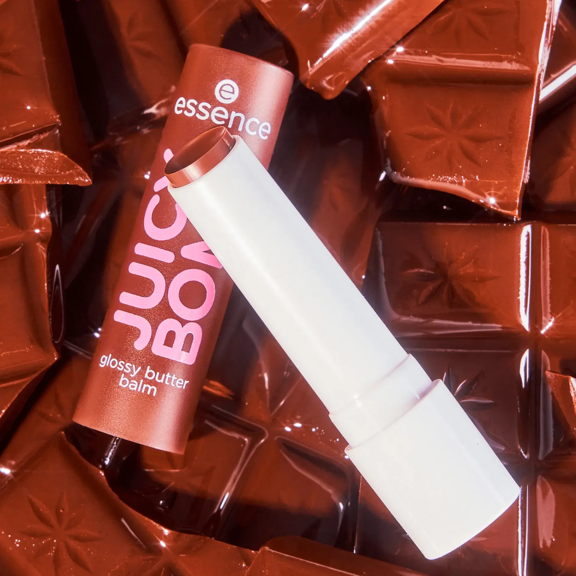 Essence Huulimeikit<JUICY BOMB glossy butter balm 05 Choco-lot To Handle 2.5 g