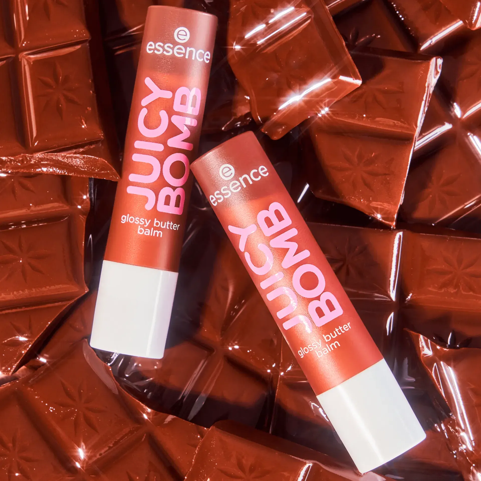 Essence Huulimeikit<JUICY BOMB glossy butter balm 05 Choco-lot To Handle 2.5 g