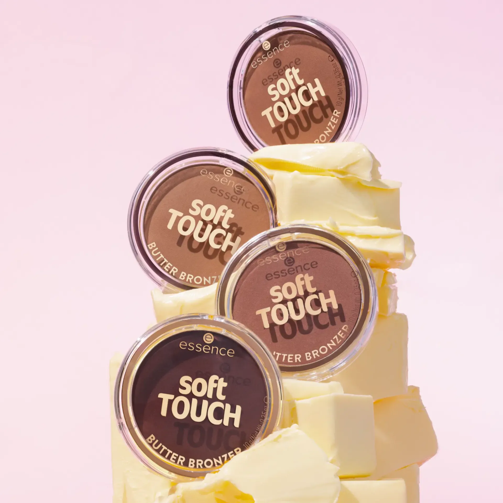 Essence Kasvomeikit<soft TOUCH VOIDEMAINEN BRONZER 40