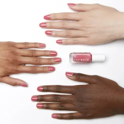 essie Kynsimeikit Ja Kynsienhoito<expr 235 crave the chaos -kynsilakka 10ml