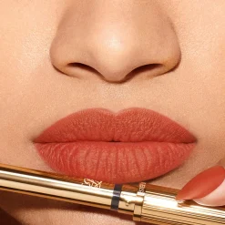 Estée Lauder Huulimeikit<Pure Color Explicit Vellum Matte Lipstick huulipuna 0,7 g