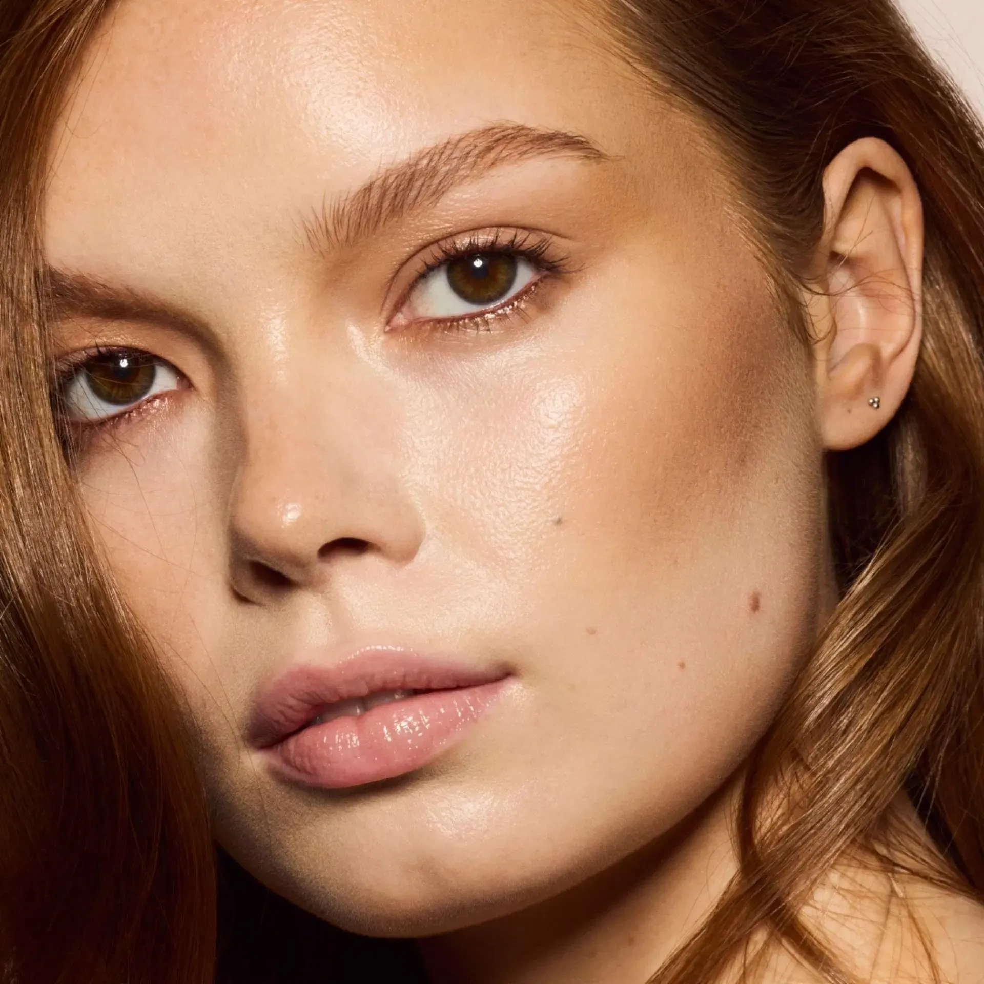 Fenty Beauty Kasvomeikit<Cheeks Out Freestyle Cream Bronzer voidemainen aurinkopuuteri 6,23 g