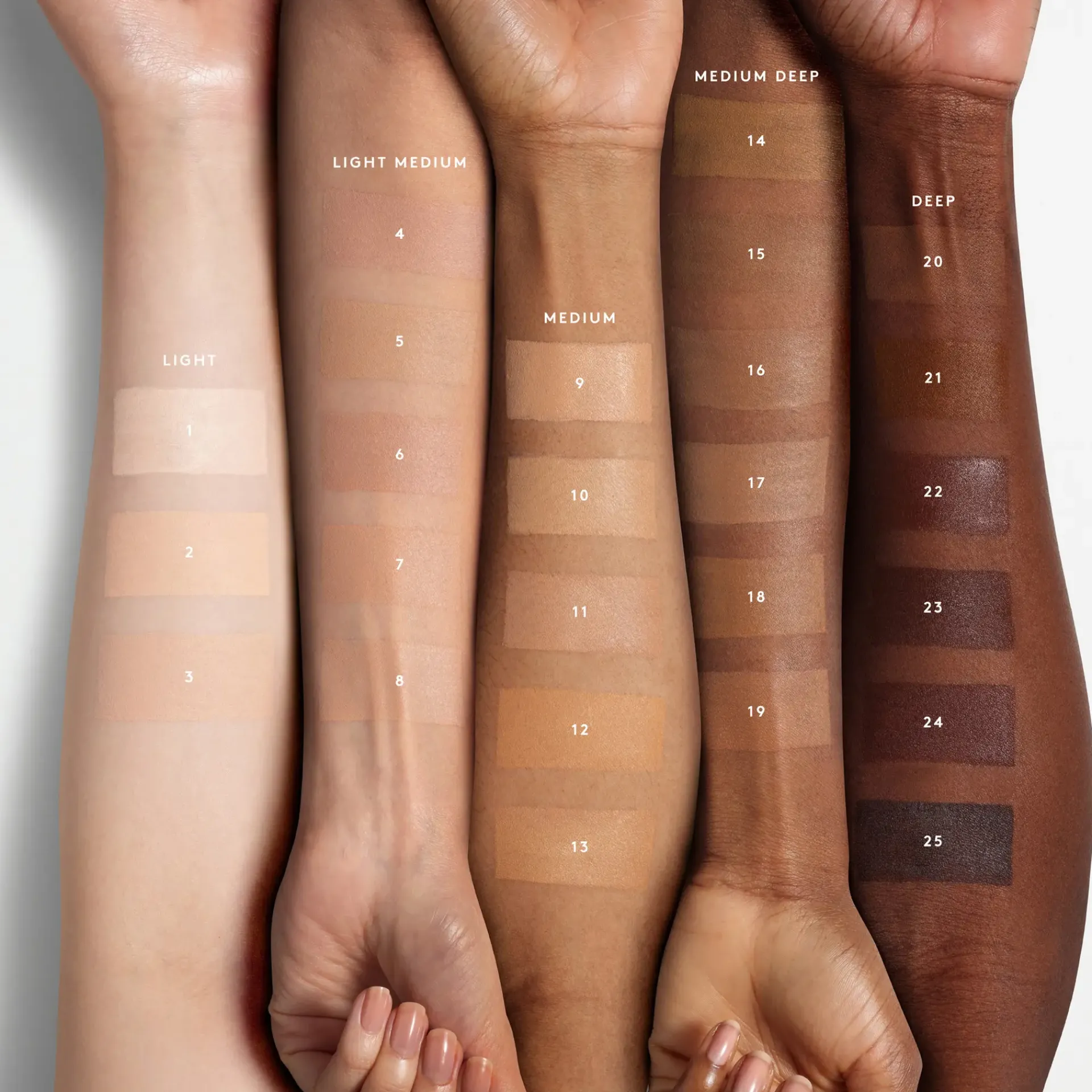 Fenty Beauty Kasvomeikit<Eaze Drop Blurring Skin Tint meikkivoide 32 ml