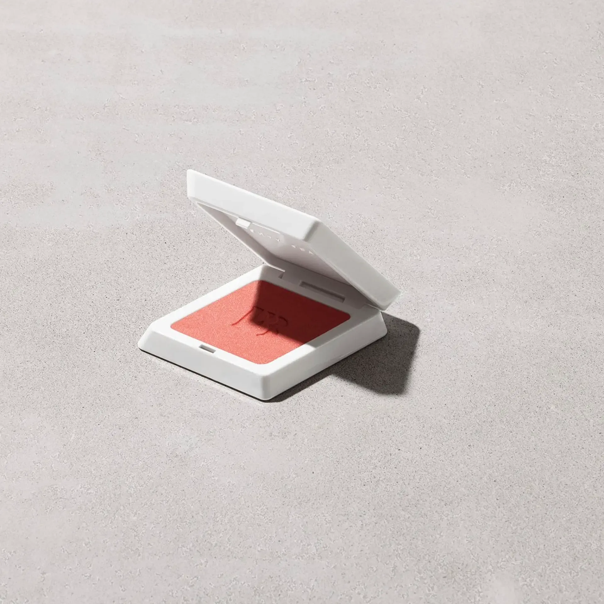 Fenty Beauty Kasvomeikit<Fenty Cheeks Suede Powder Blush poskipuna 4 g