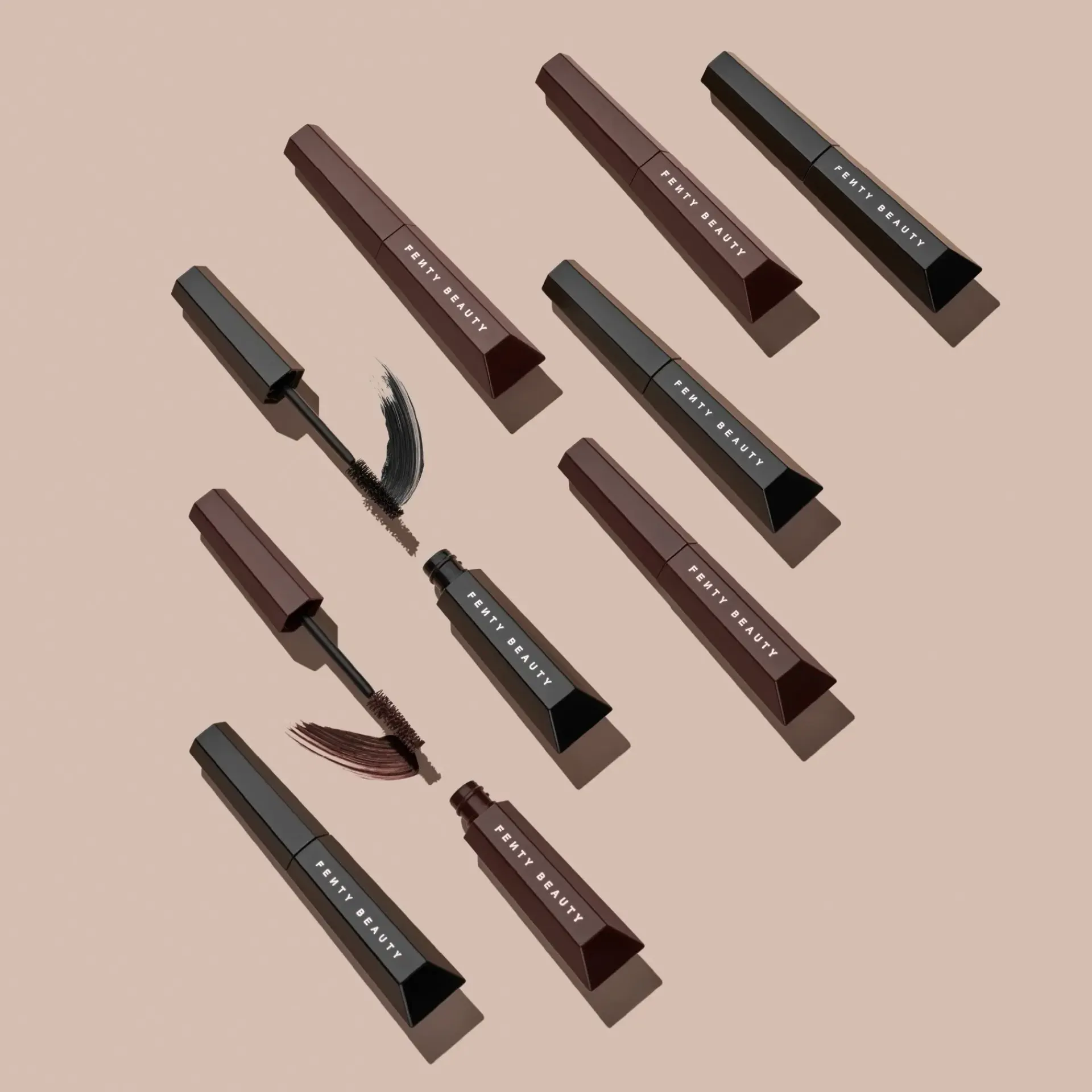 Fenty Beauty Silmämeikit<Hella Thicc Volumizing Mascara Brown 10 ml