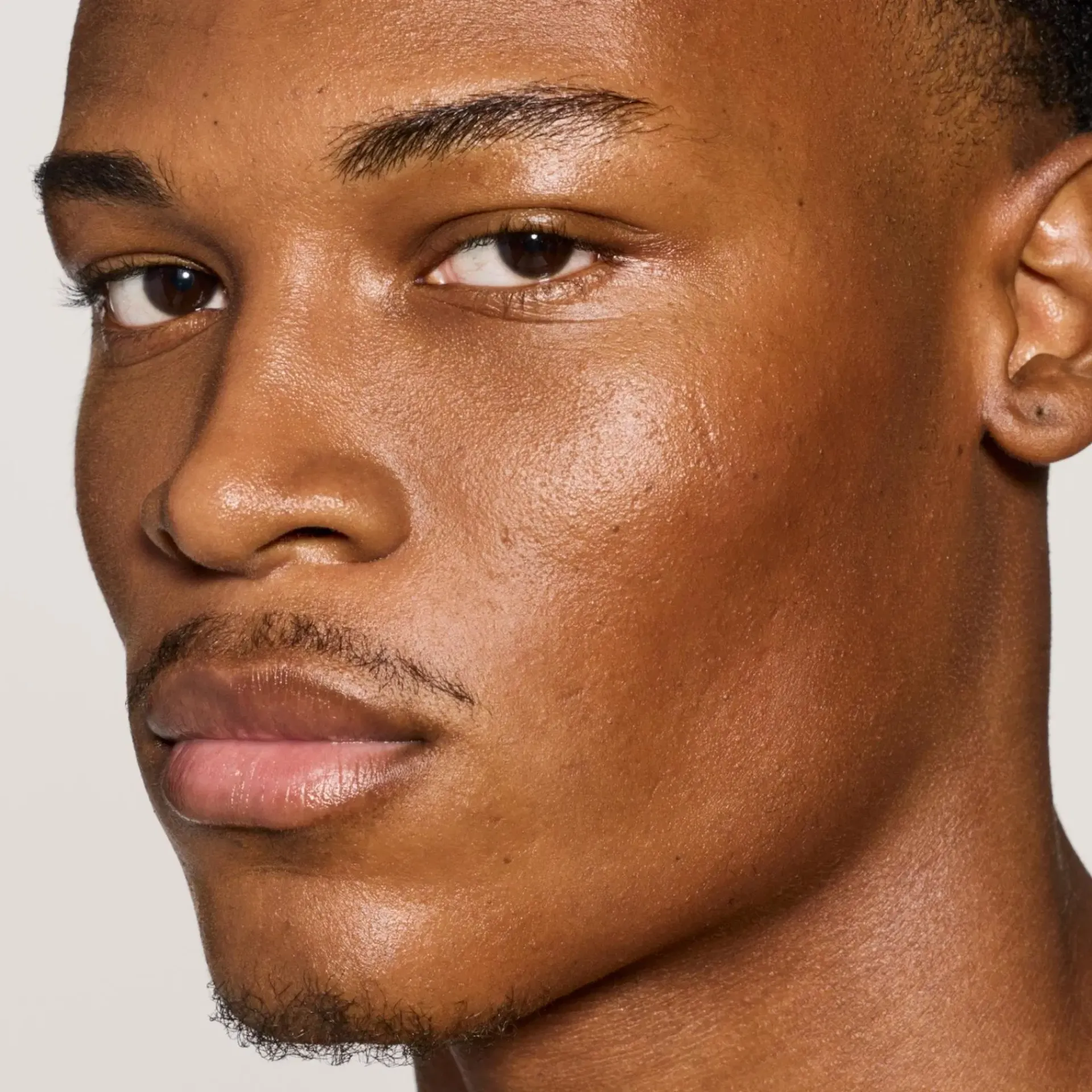 Fenty Beauty Kasvomeikit<Match Stix Matte Contour Skinstick varjostuspuikko 7,1 g