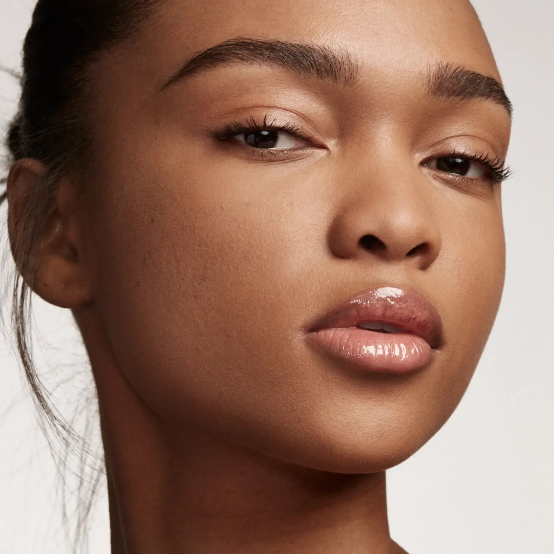 Fenty Beauty Kasvomeikit<Pro Filt'r Soft Matte Powder Foundation meikkipuuteri 9,1 g