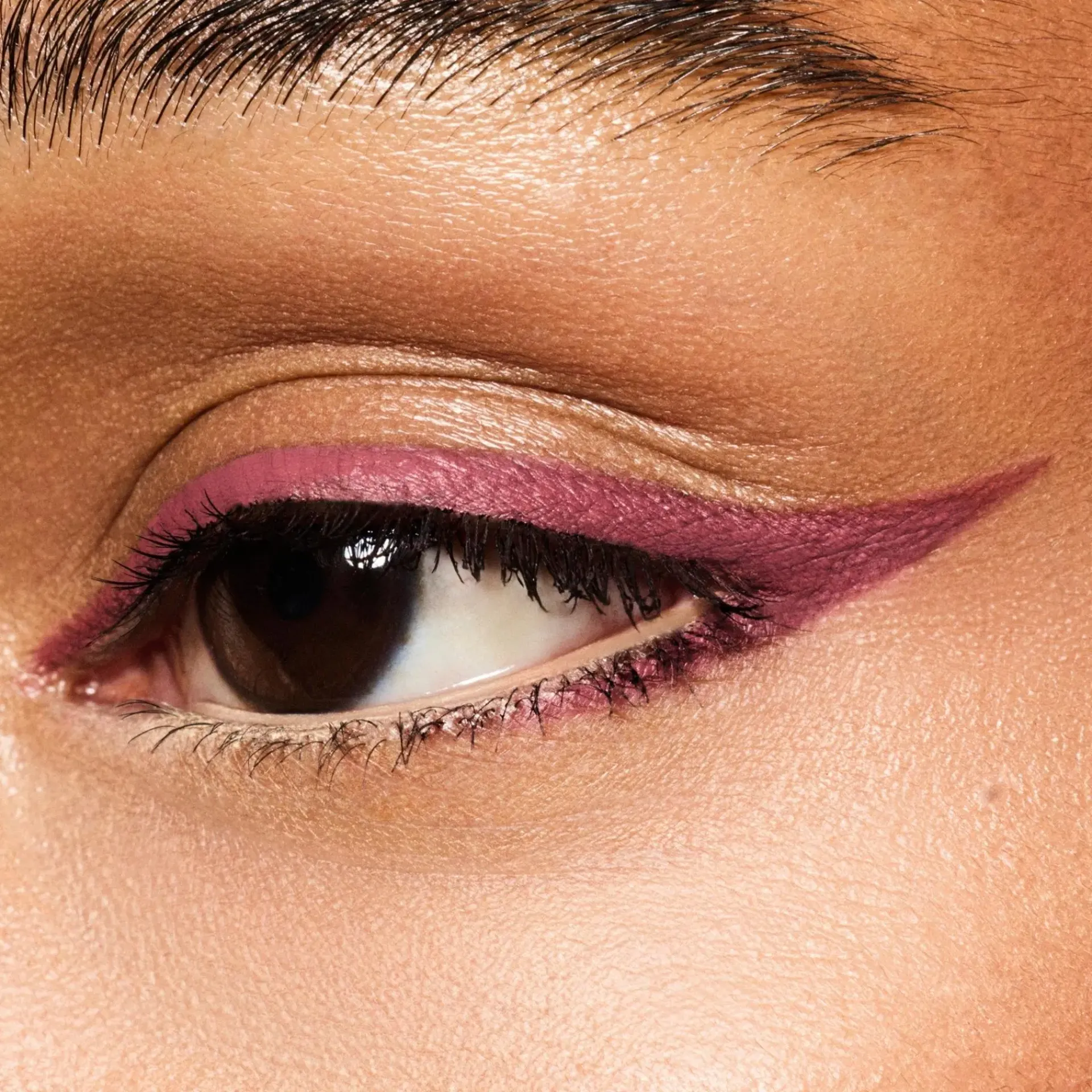 Fenty Beauty Silmämeikit<Fine Linez Lash Line-Enhancing Eyeliner silmänrajauskynä 0.1 gr