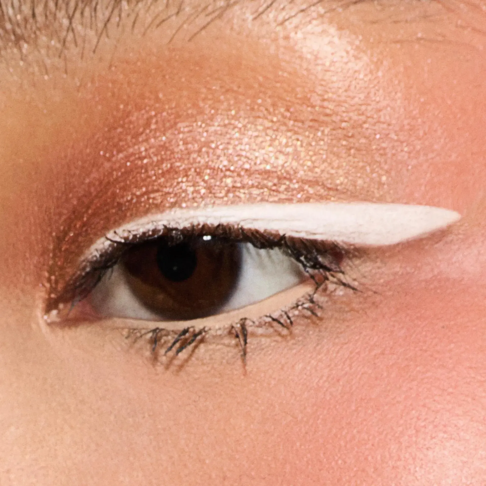 Fenty Beauty Silmämeikit<Fine Linez Lash Line-Enhancing Eyeliner silmänrajauskynä 0.1 gr