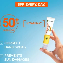 Garnier Kasvojenhoito<SkinActive Vitamin C* Invisible uv-voide SPF50 samealle iholle 40 ml
