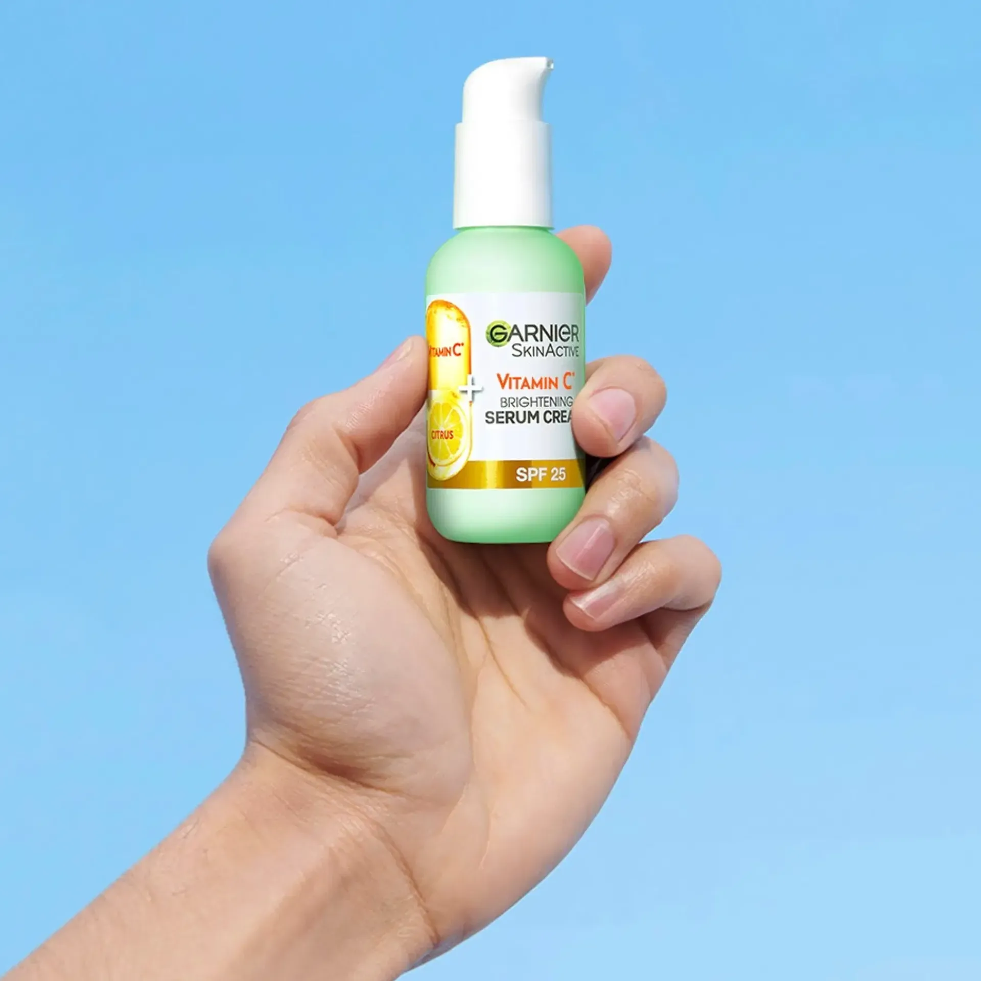 Garnier Ihonhoidon Tehoaineet|Kasvojenhoito<SkinActive Vitamin C* päivävoide samealle iholle 50 ml