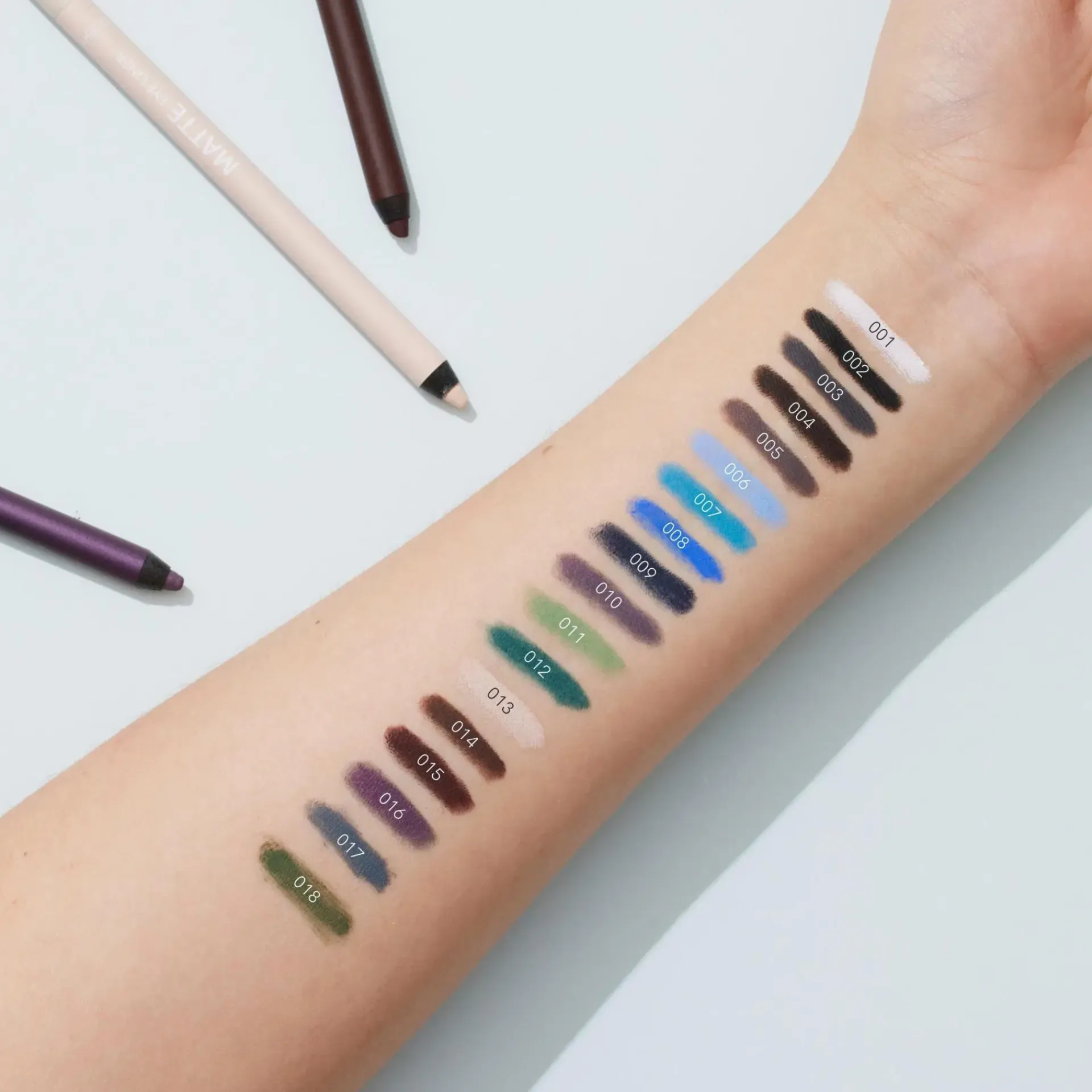 GOSH Hajusteettomat Meikit|Silmämeikit<Matte Eye Liner silmänrajauskynä 1,2g