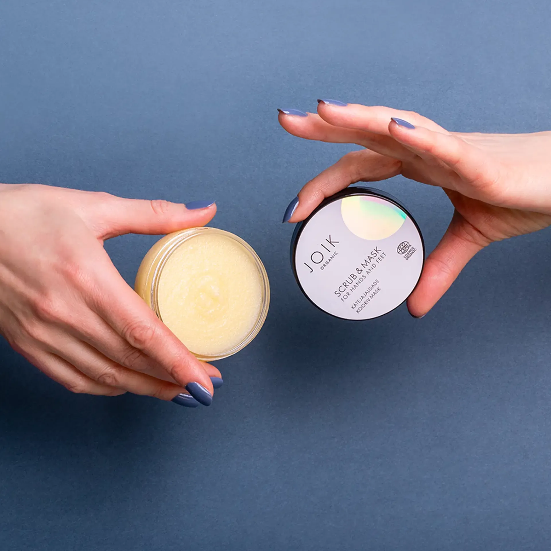 JOIK Organic Ihonhoito|Jalkojenhoito<Scrub & Mask kuorintanaamio käsille ja jaloille 75 g
