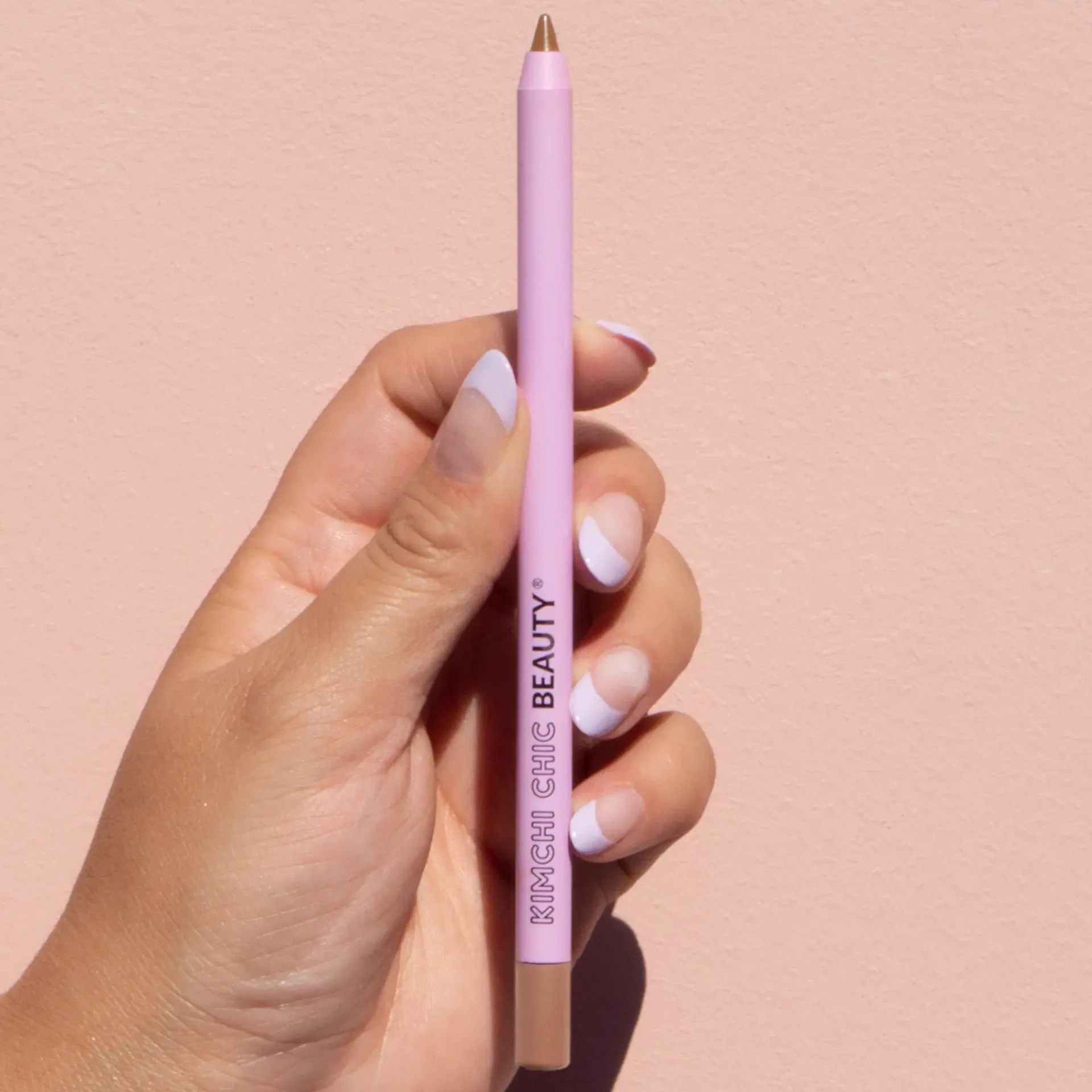 KimChi Chic Beauty Huulimeikit<Yum Lip Liner huultenrajauskynä 1,8 g