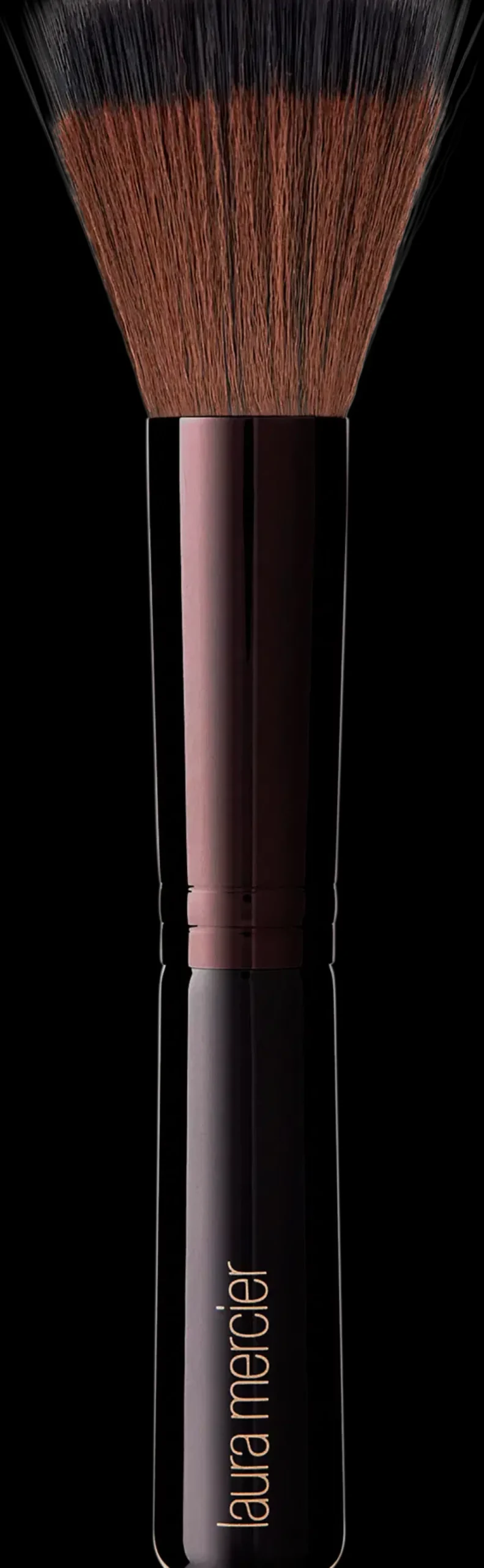 Laura Mercier Meikkisiveltimet Ja -Välineet<Face Brushes Finishing Brush -värin ja hohteen levittämiseen kasvoille ja dekolteelle
