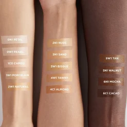 Laura Mercier Kasvomeikit<Tinted Moisturizer Light Revealer Natural Skin Illuminator SPF 25 heleyttäjä 50 ml