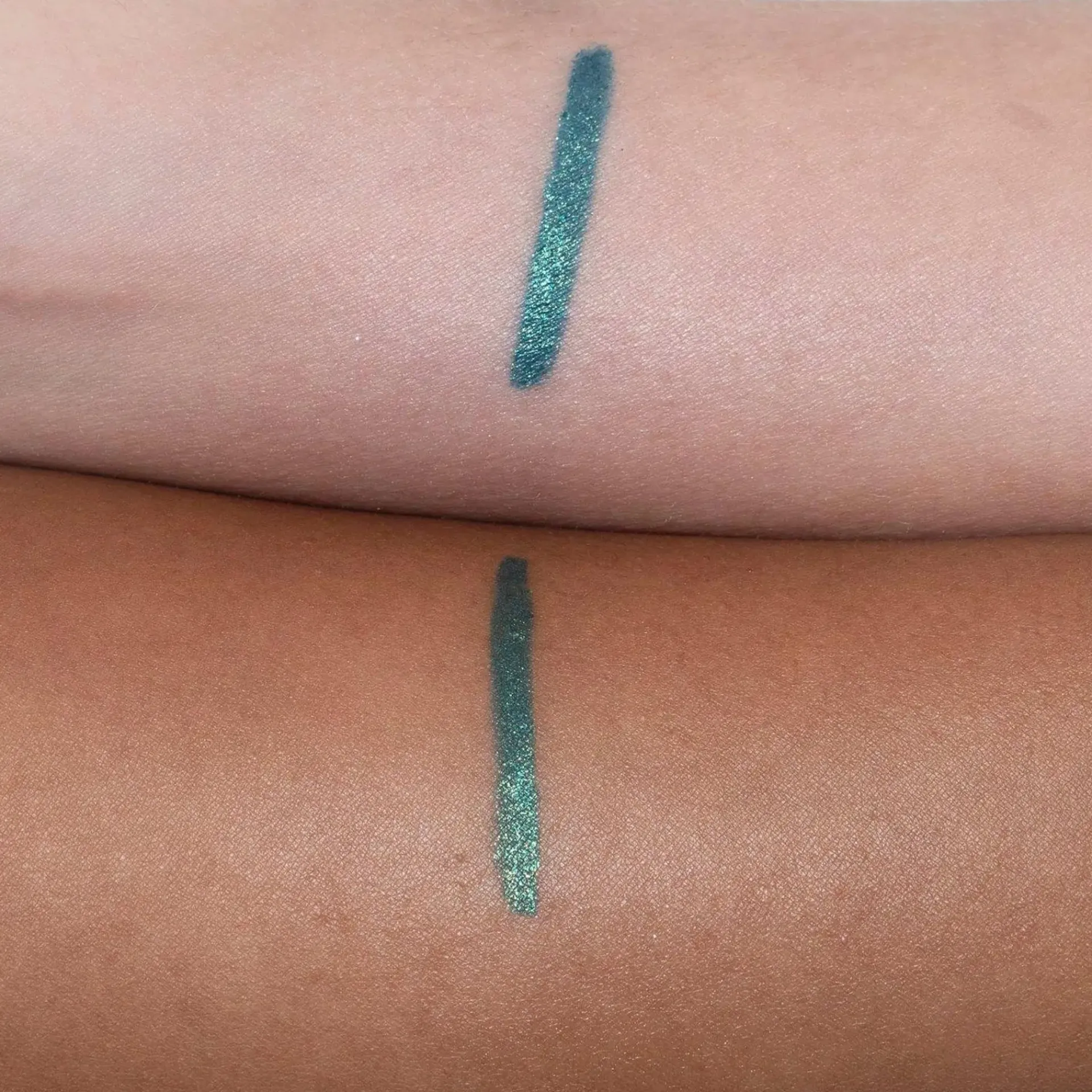 LH Cosmetics Silmämeikit<Crayon -monikäyttöinen rajauskynä 1,1 g