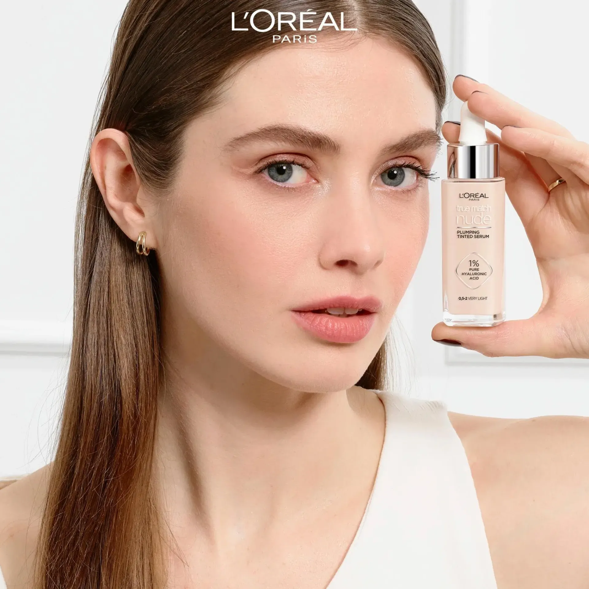 L'Oréal Paris Kasvomeikit<True Match Nude Plumping Tinted Serum meikkivoide 30 ml