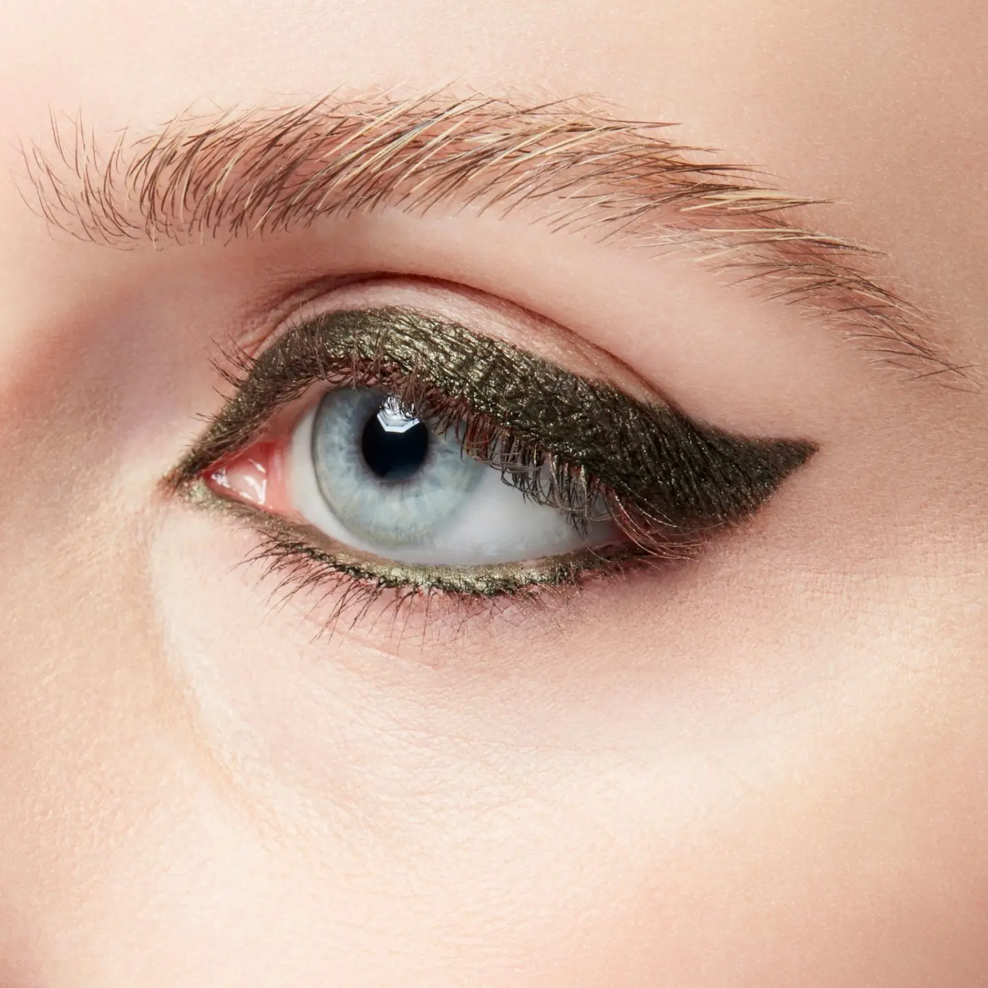 Mac Cosmetics Silmämeikit<MAC Colour Excess Gel Pencil Eye Liner silmänrajauskynä 0,35 g