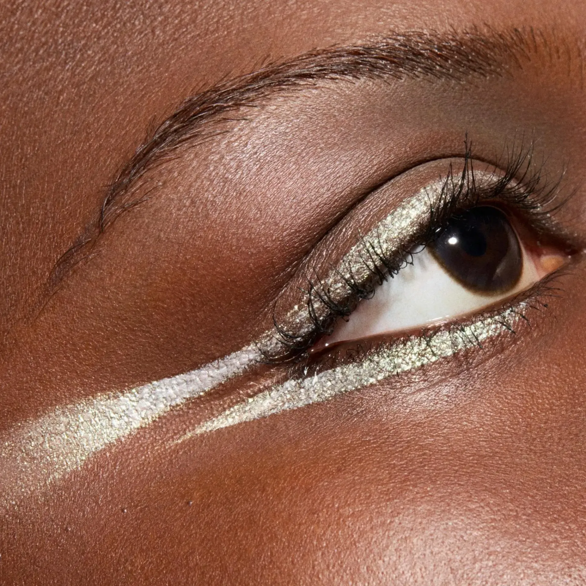 Mac Cosmetics Silmämeikit<Metamorphosis Prismatica Liquid Eye Liner -nestemäinen rajauskynä 2 ml