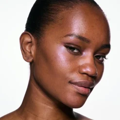 Mac Cosmetics Kasvomeikit<Skinfinish Lightstruck Liquid Highlighter -korostusväri 15 ml