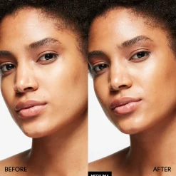 Mac Cosmetics Kasvomeikit<Strobe Dewy Skin Tint -sävyttävä kosteusvoide 30 ml