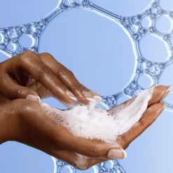Mac Cosmetics Kasvojenhoito<MAC Hyper Real Cleansing Foam kasvopuhdistus 125 ml