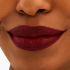 Mac Cosmetics Huulimeikit<MAC Locked Kiss 24Hr Lipstick huulipuna 1,8 g