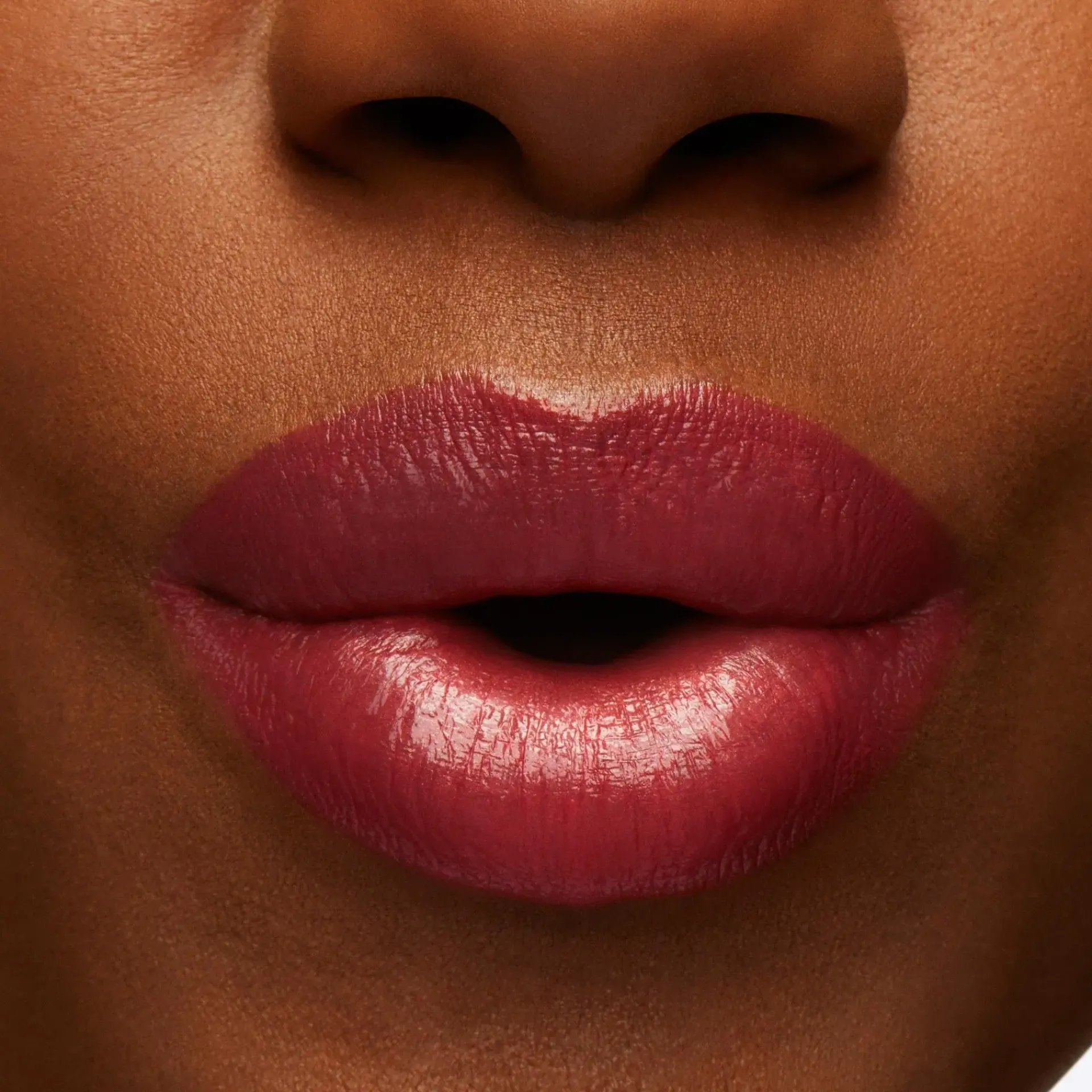 Mac Cosmetics Huulimeikit<MAC Lustreglass Lipstick huulipuna 3 g