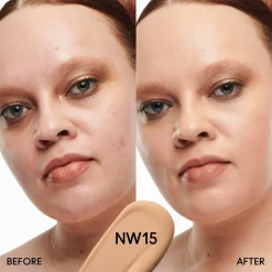 Mac Cosmetics Kasvomeikit<MAC Studio Radiance Serum-Powered Foundation meikkivoide 30 ml