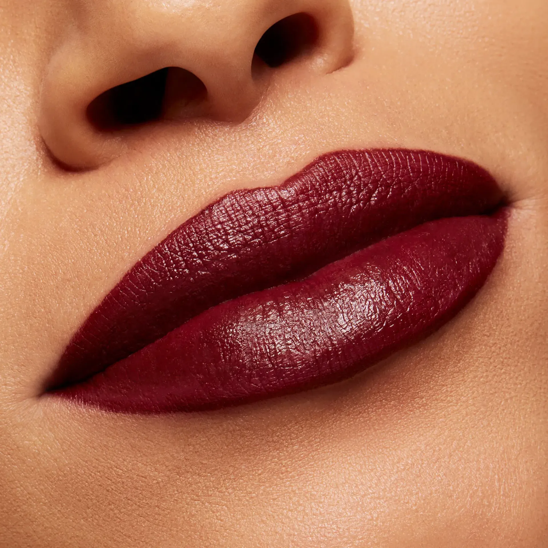 Mac Cosmetics Huulimeikit<MAC Velvet blur lipstick huulipuna 2g
