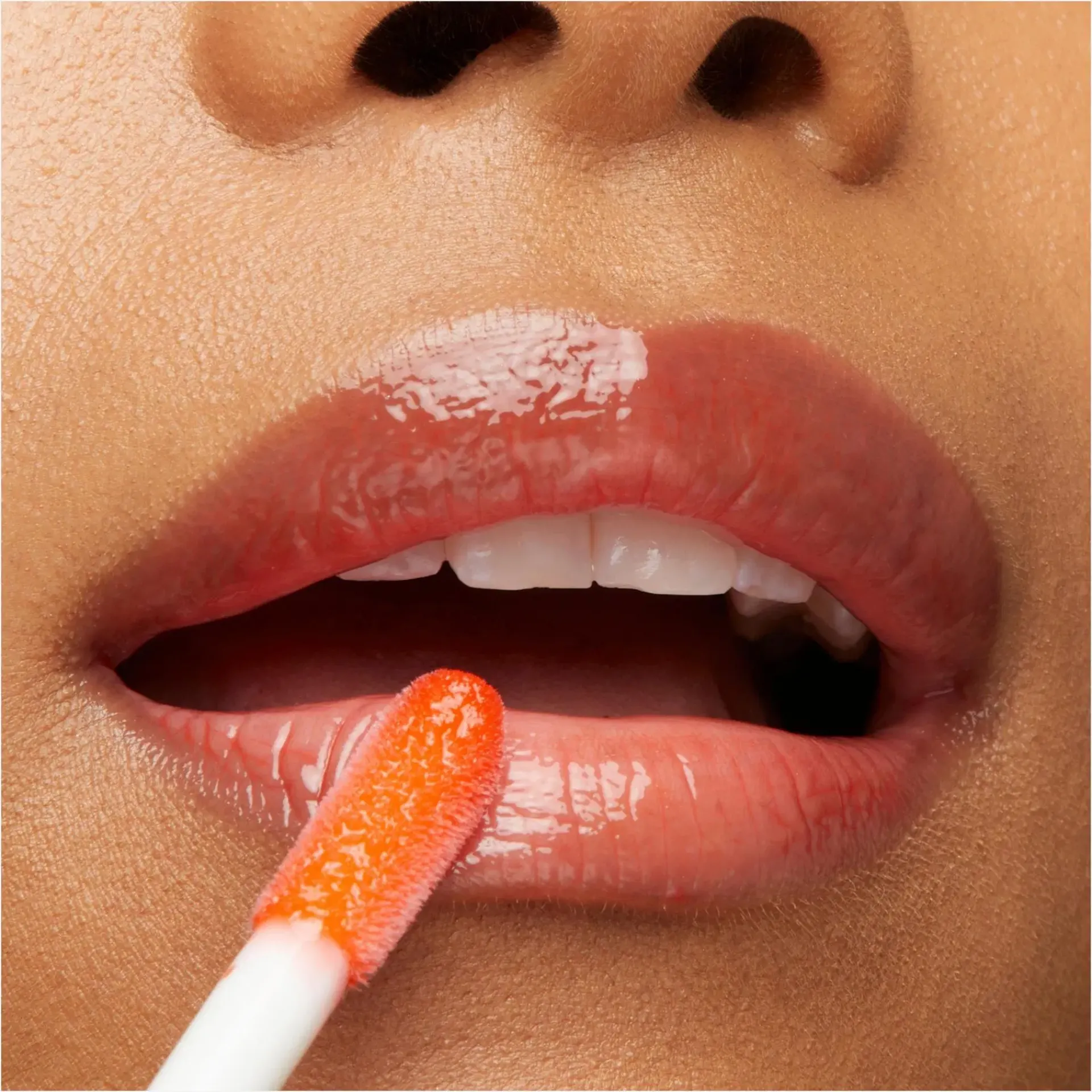 Maybelline Huulimeikit<New York Lifter Gloss 003 Moon huulikiilto 5,4ml