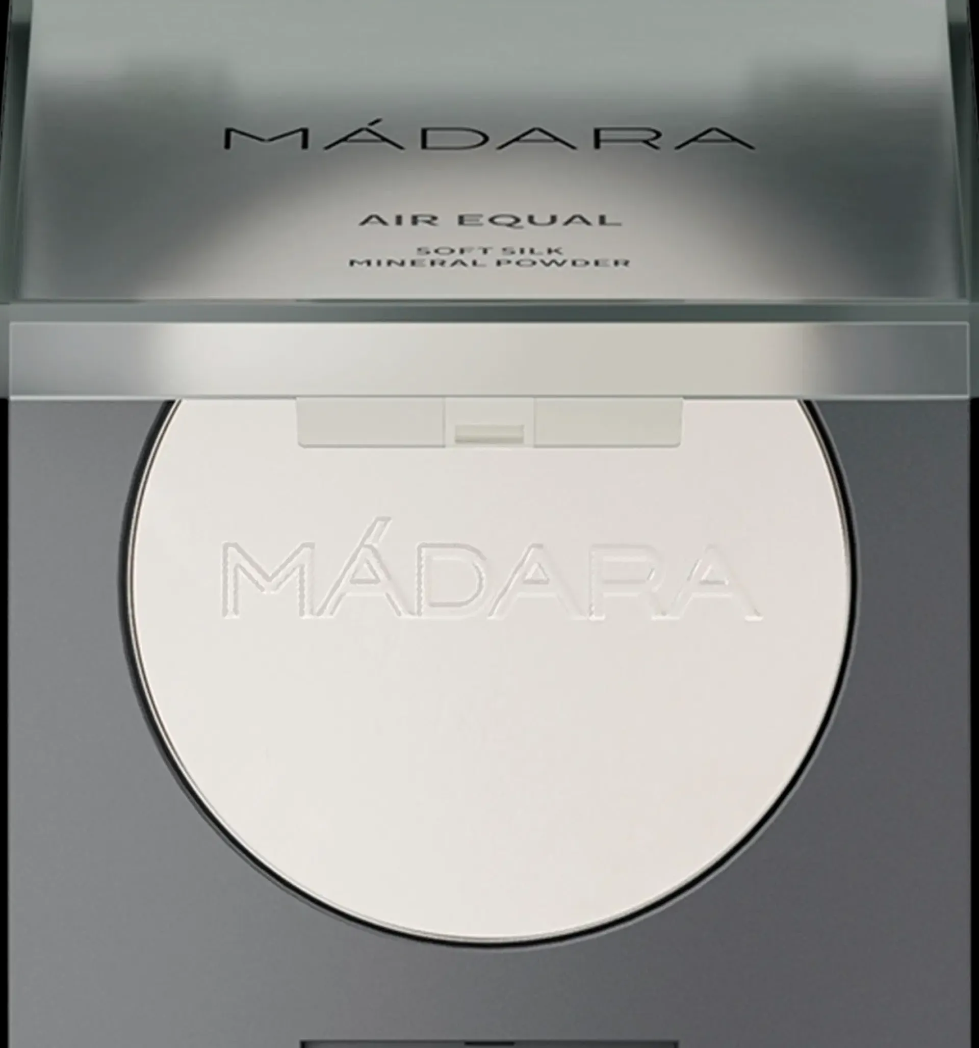 MÁDARA Meikit|Kasvomeikit<Air Equal Soft Silk Mineraalipuuteri