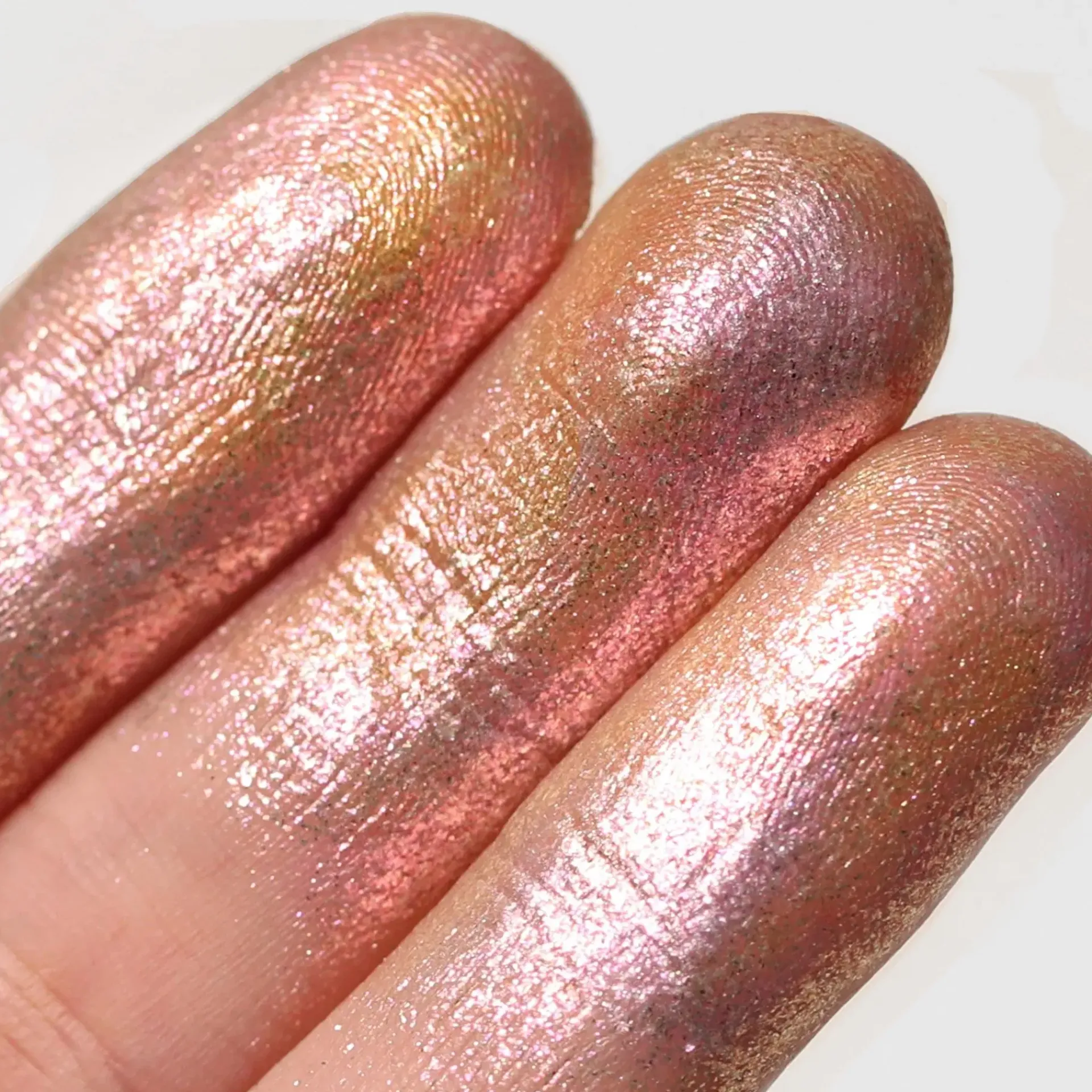 MOIRA Cosmetics Silmämeikit<MOIRA Stellar Glaze Stick Shadow 010 Bewitched -luomivärikynä 0,85g